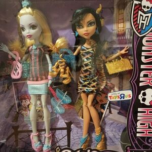 Monster High Scaris City of Frights Lagoona Blue & Cleo de Nile